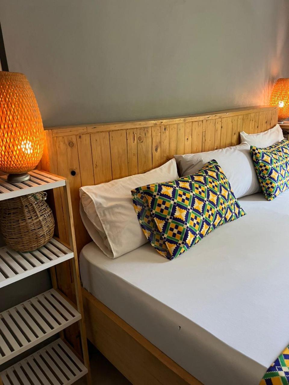 African Treasure Beach Resort Kokrobite Екстериор снимка
