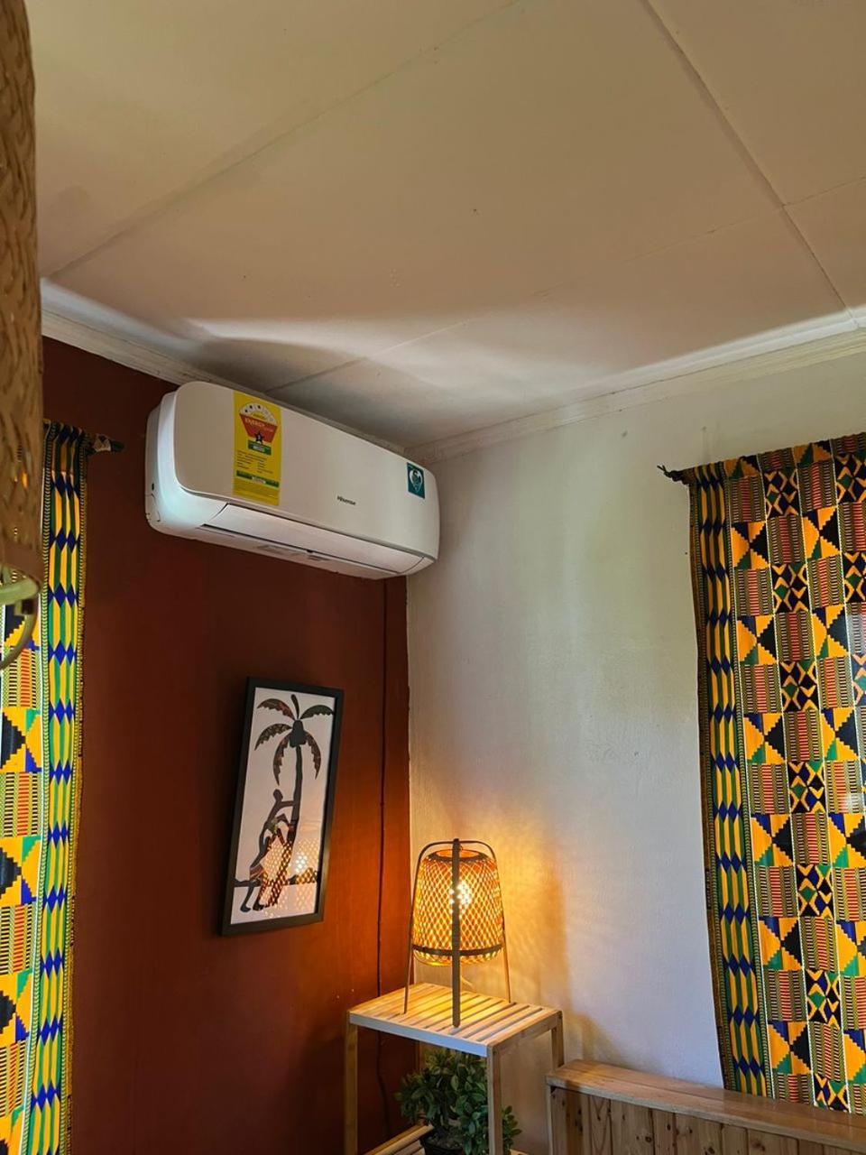 African Treasure Beach Resort Kokrobite Екстериор снимка