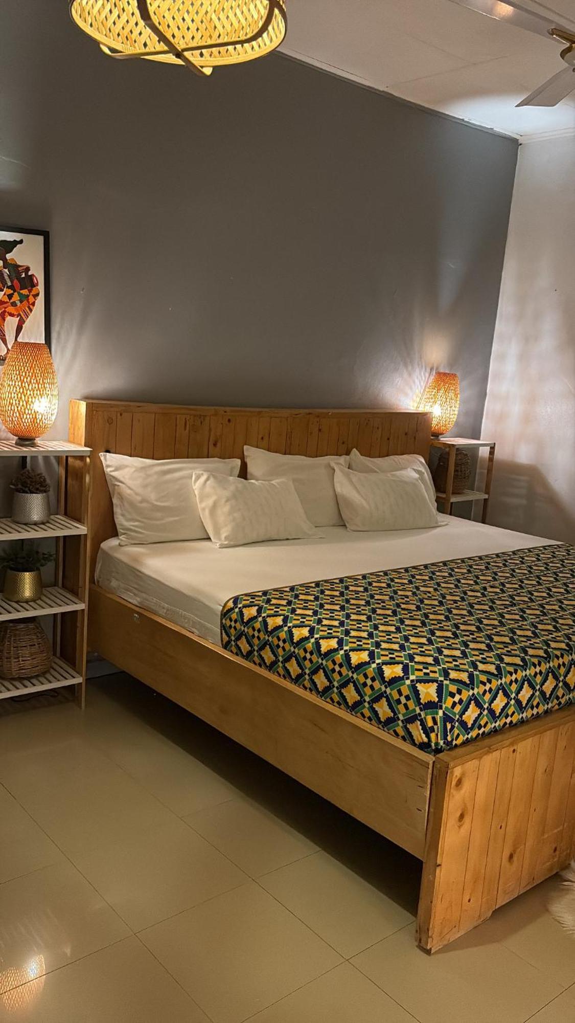 African Treasure Beach Resort Kokrobite Екстериор снимка